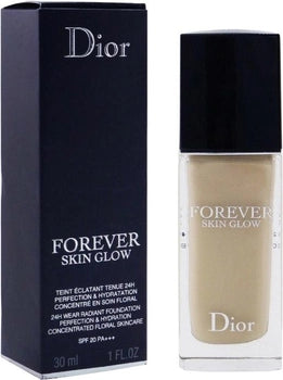 Dior Forever Skin Glow 24H Wear Radiant Perfection Skin-Caring Foundation 0N