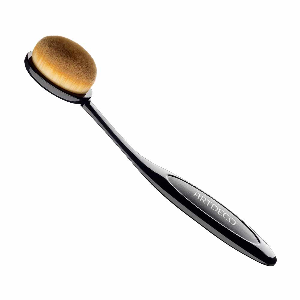 Artdeco MEDIUM OVAL BRUSH PREMIUM QUALITY